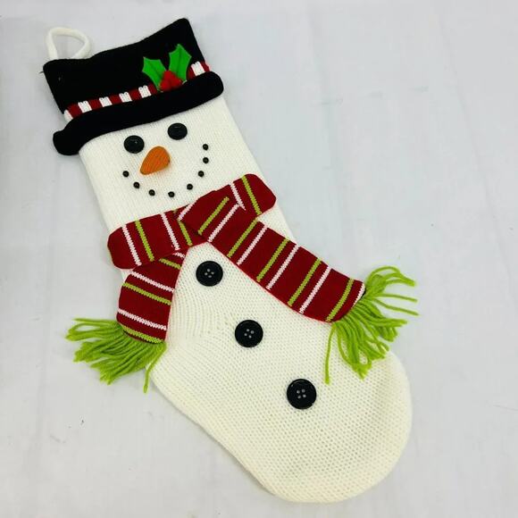 Christmas Snow Man Knit with Button Eyes Scarf Scarf Hat Carrot Nose - Picture 2 of 3
